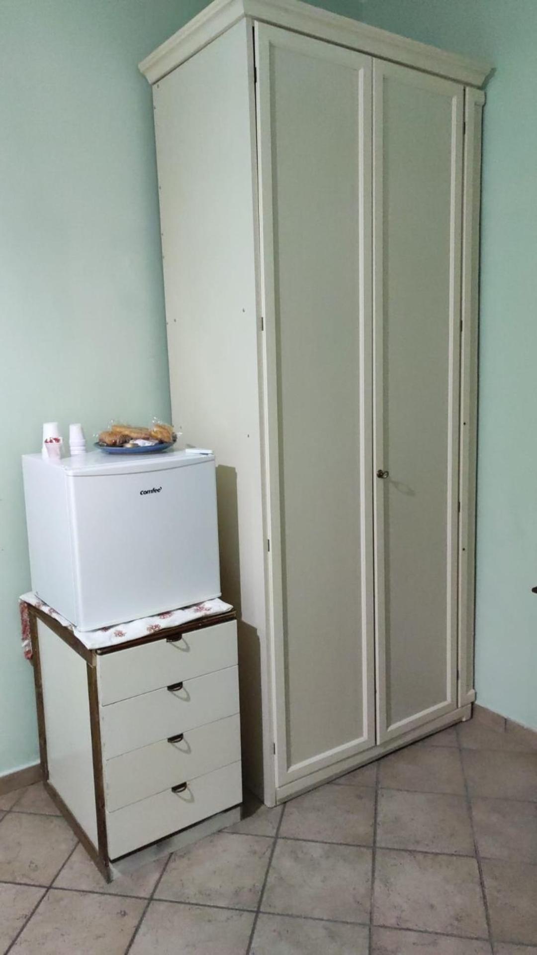 Il Paradiso Latina Bagian luar foto